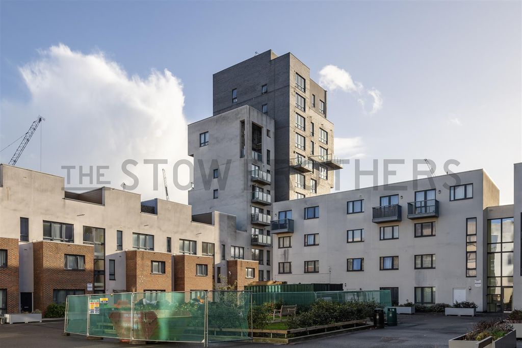 Property photo 1 of 29