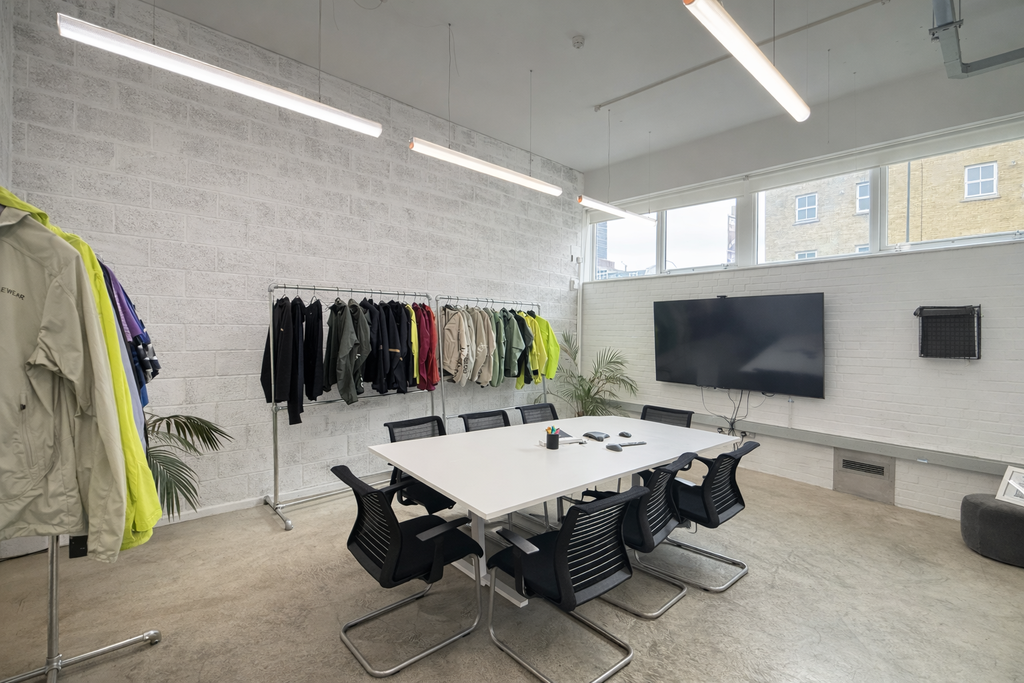 Property photo 2 of 7