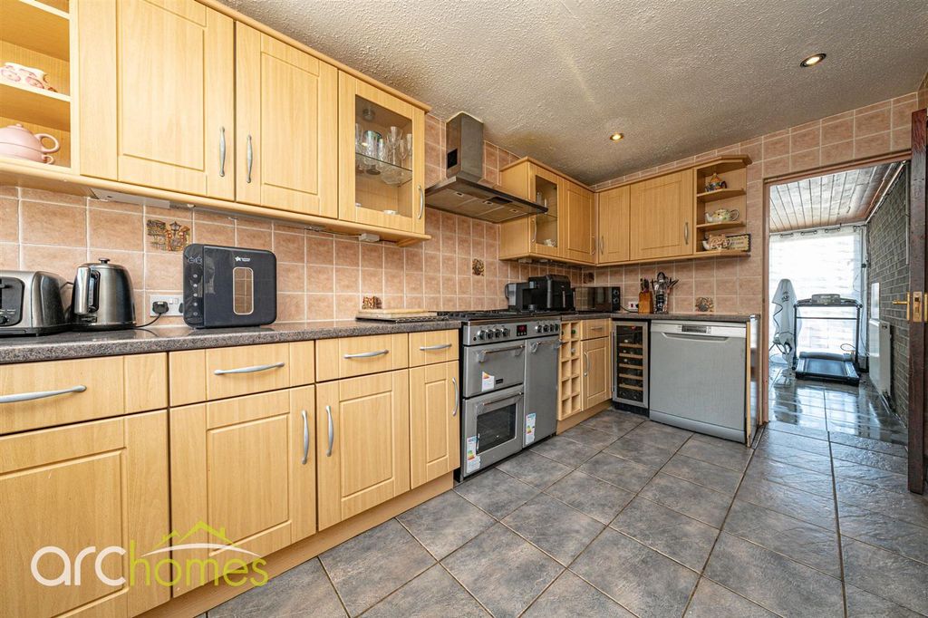 Property photo 3 of 22 Calder-10.Jpg