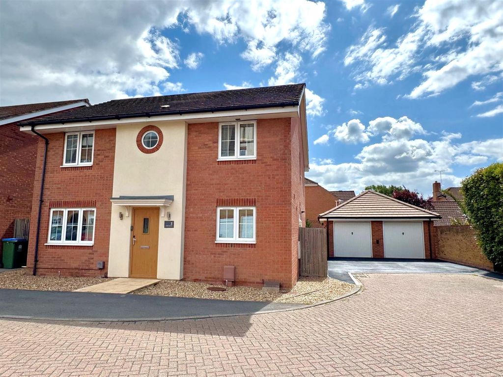 Property photo 1 of 16 Front 2.Jpg
