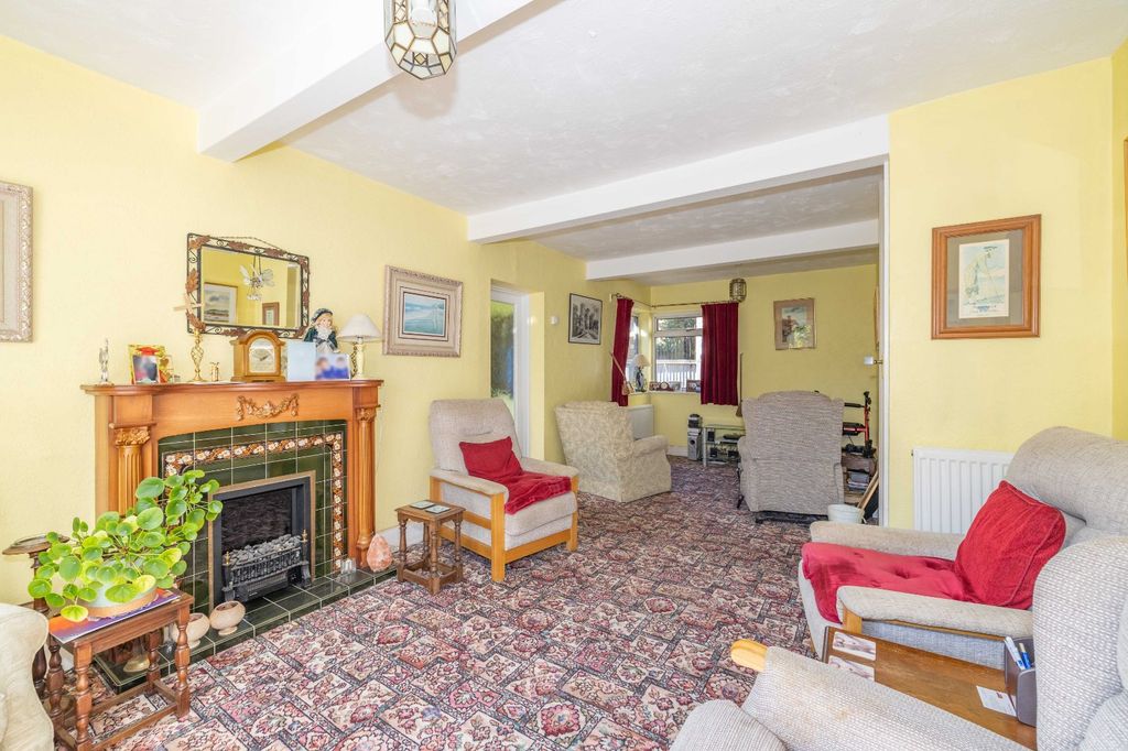 Property photo 2 of 14 Picture 2