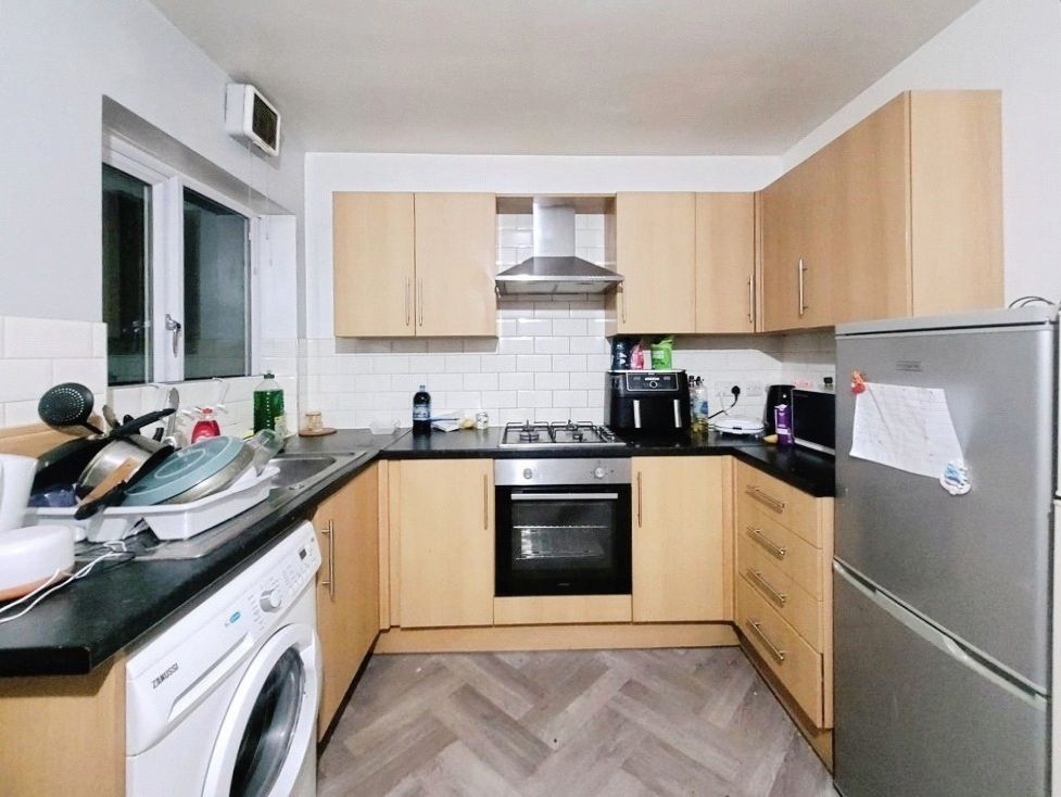 Property photo 1 of 12 Pbox-Img.Jpg