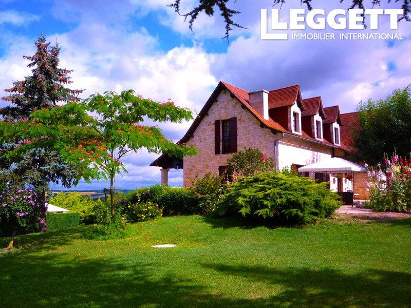 Property photo 2 of 10