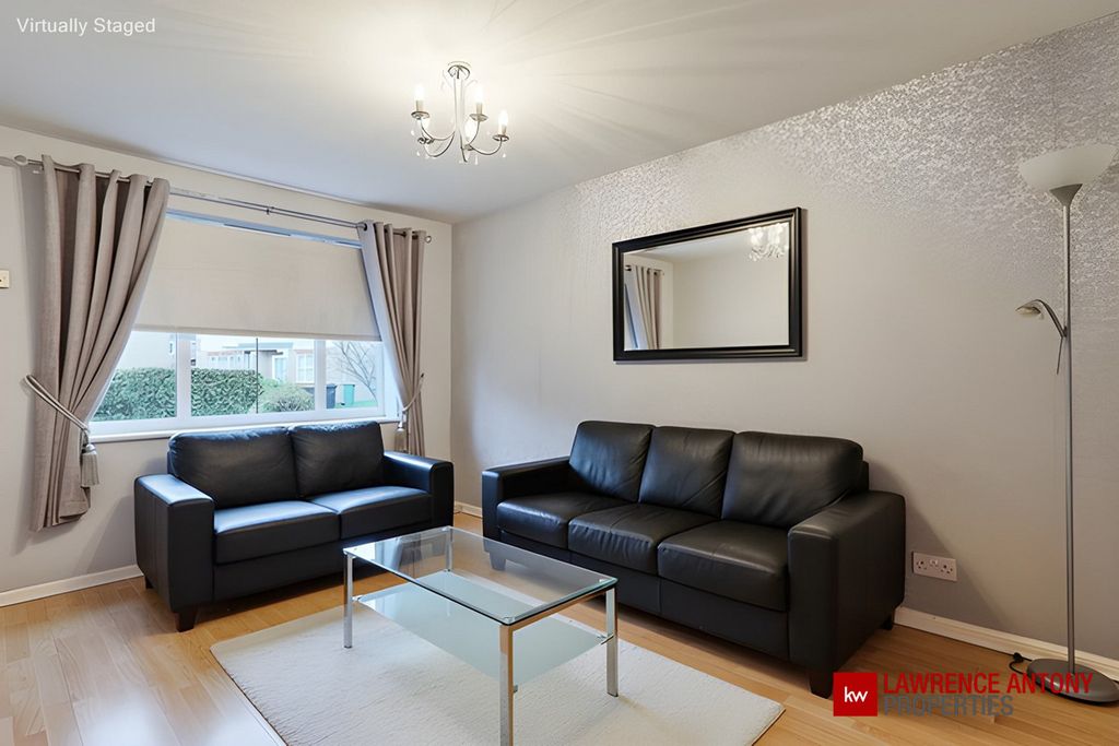 Property photo 3 of 21