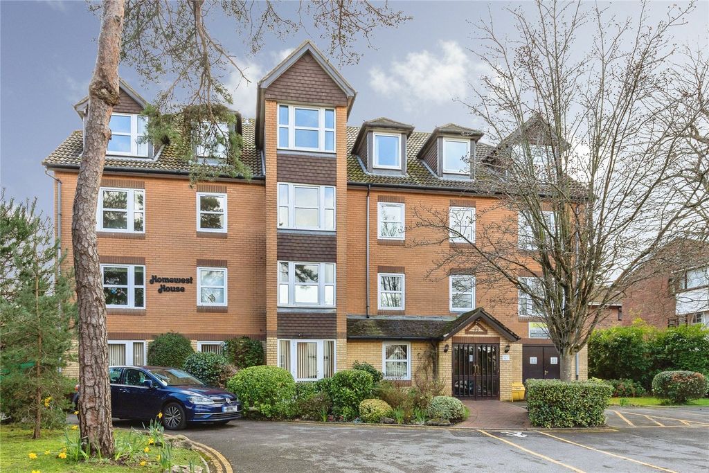 Property photo 1 of 11 General View