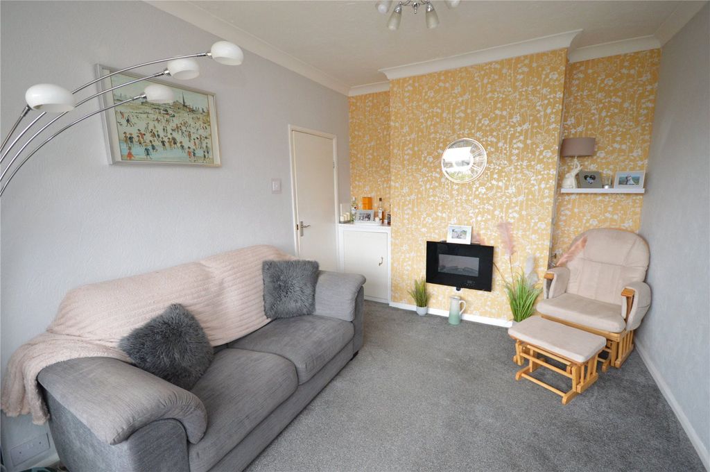 Property photo 2 of 16 Picture 2