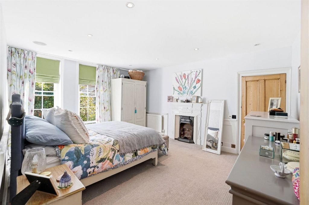Additional image 11 of 5 bed semi-detached house for saleThames Street, Hampton TW12