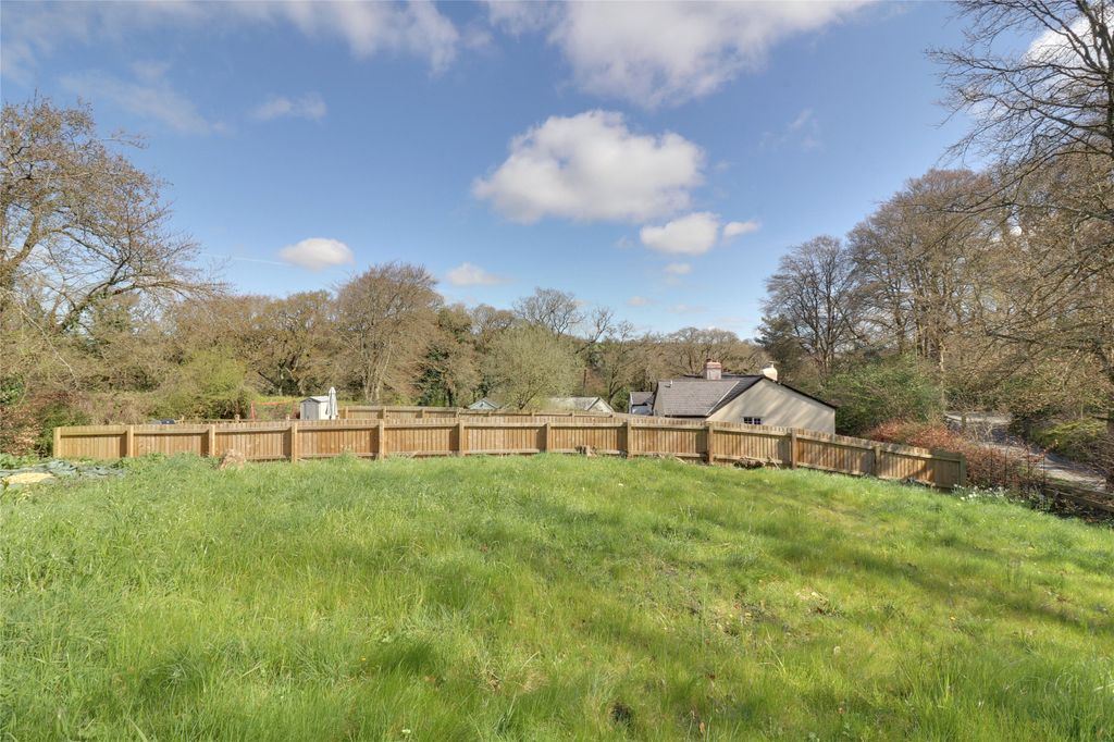 Property photo 2 of 19 2 - Picture No. 22
