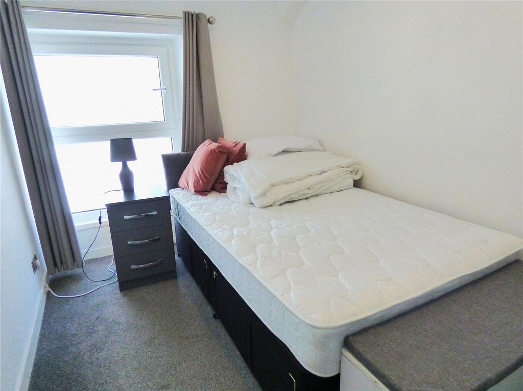 Property photo 2 of 7 Picture No. 07