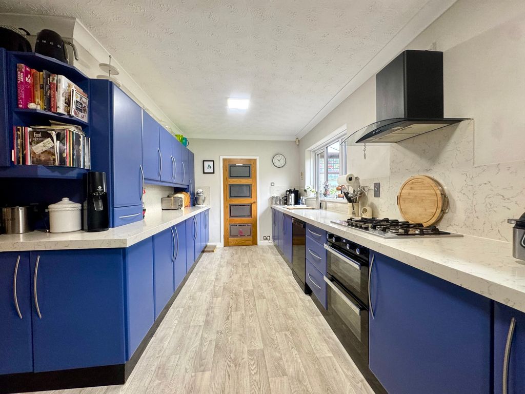 Property photo 2 of 24 Img_8950.Jpeg