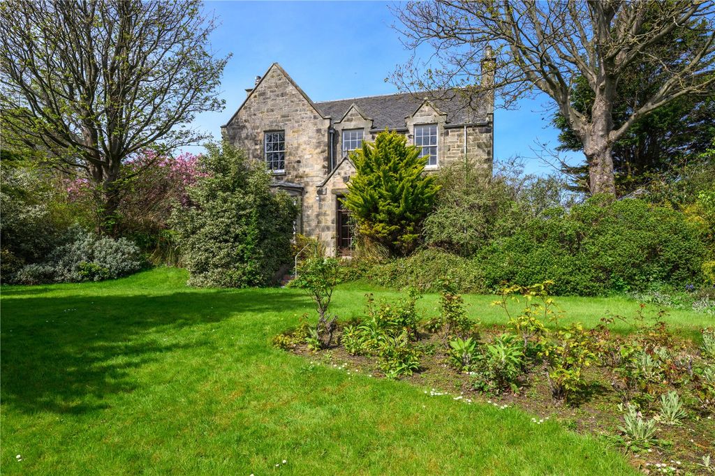 Property photo 1 of 24 Rosslands House