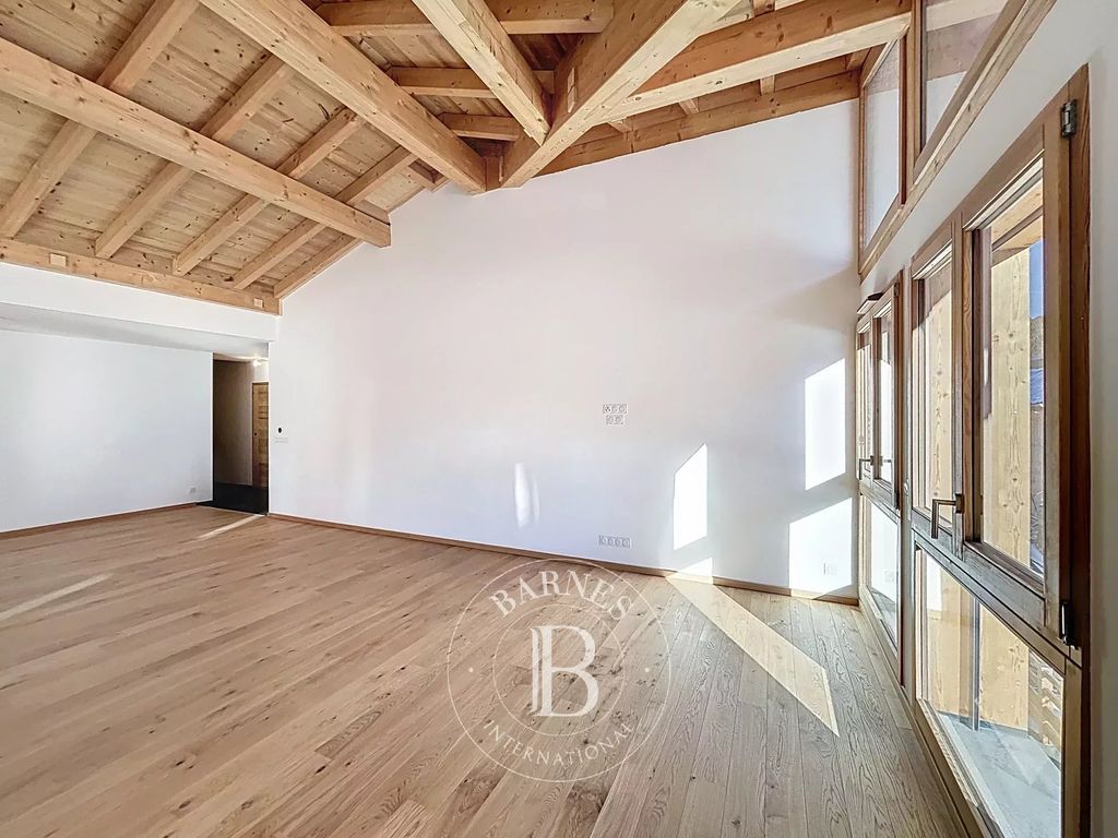 Property photo 3 of 31