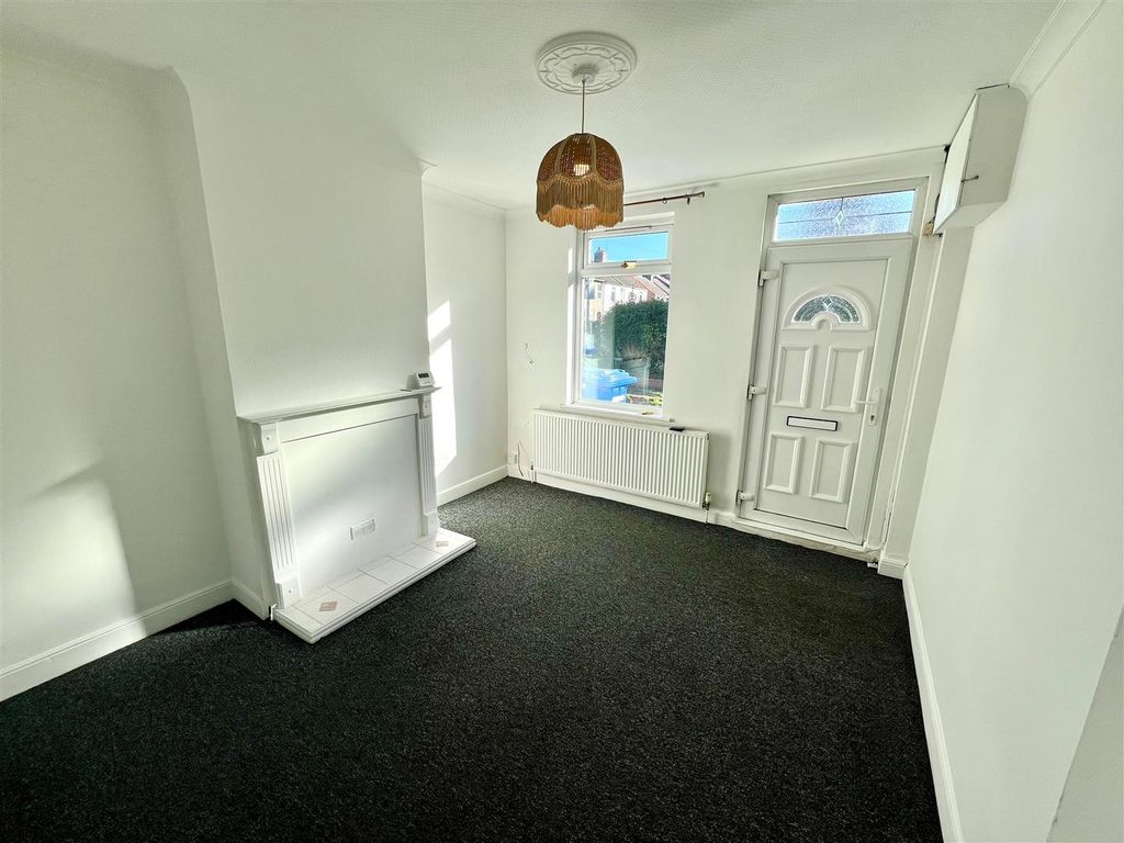 Property photo 2 of 10 Living Room.Jpg