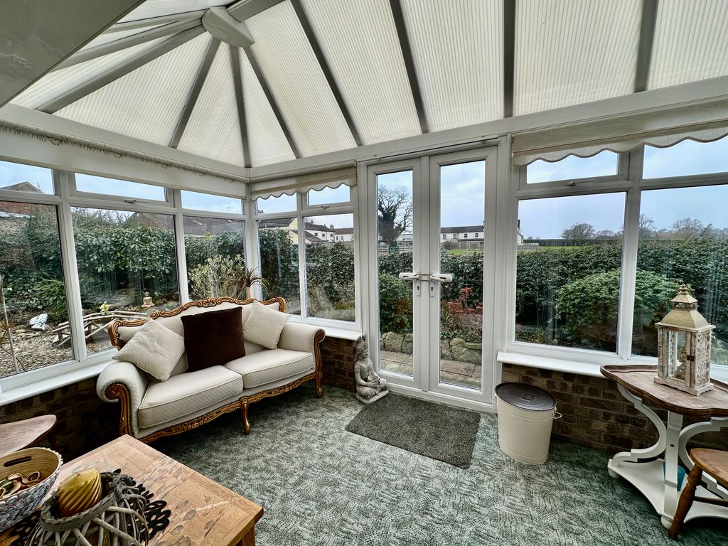 Property photo 3 of 31 Img_6454