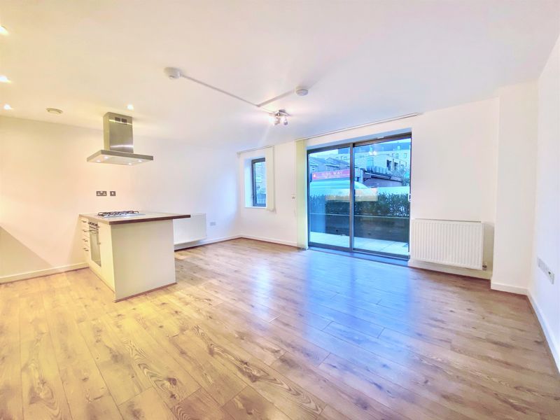 Property photo 3 of 7 Photo 3