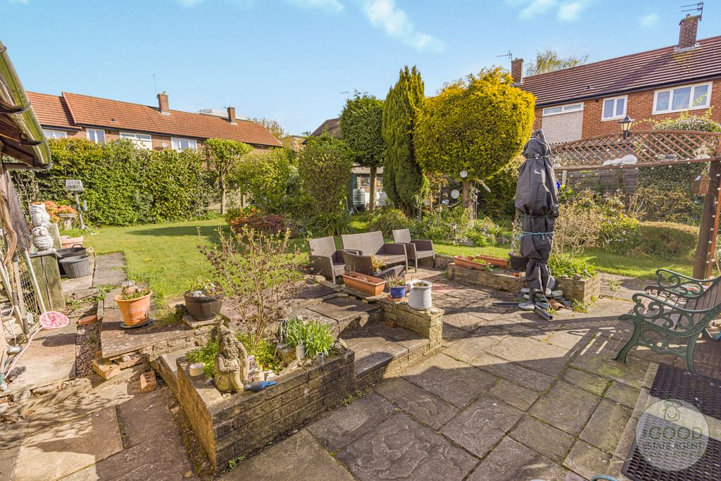 Property photo 3 of 16