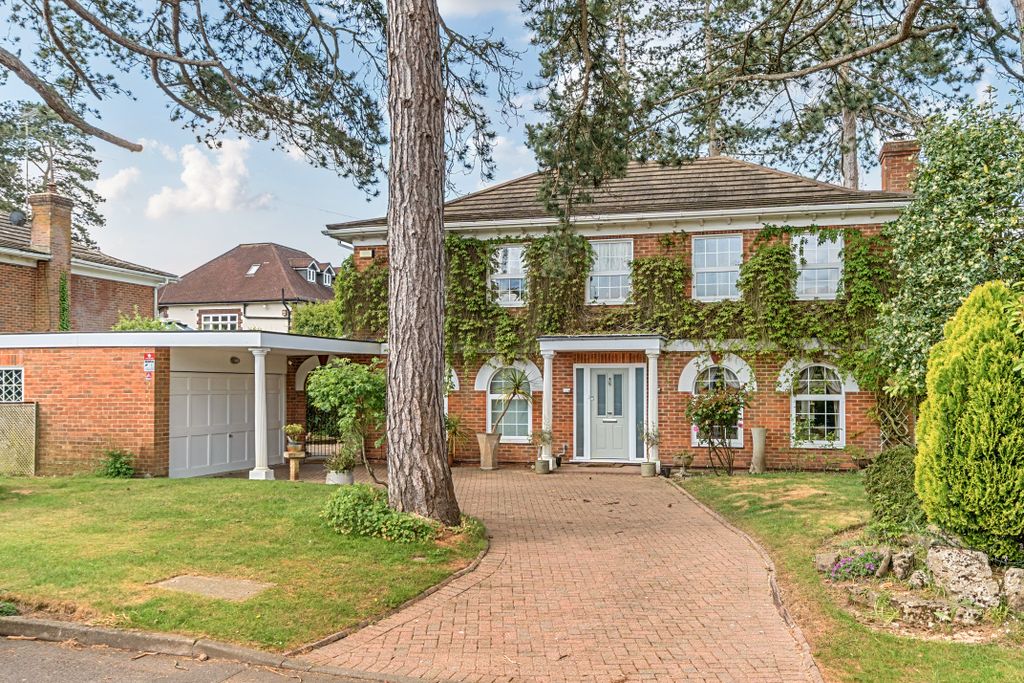 Property photo 1 of 22