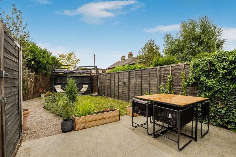 Property photo 3 of 16