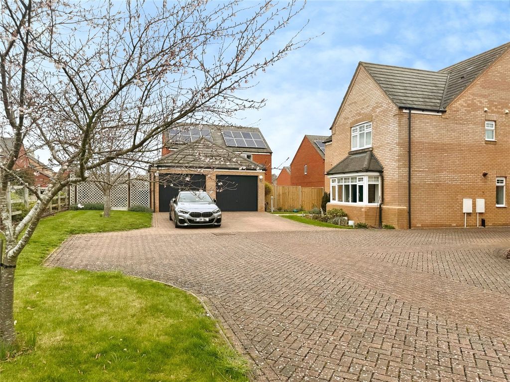 Property photo 3 of 50 Picture No. 18