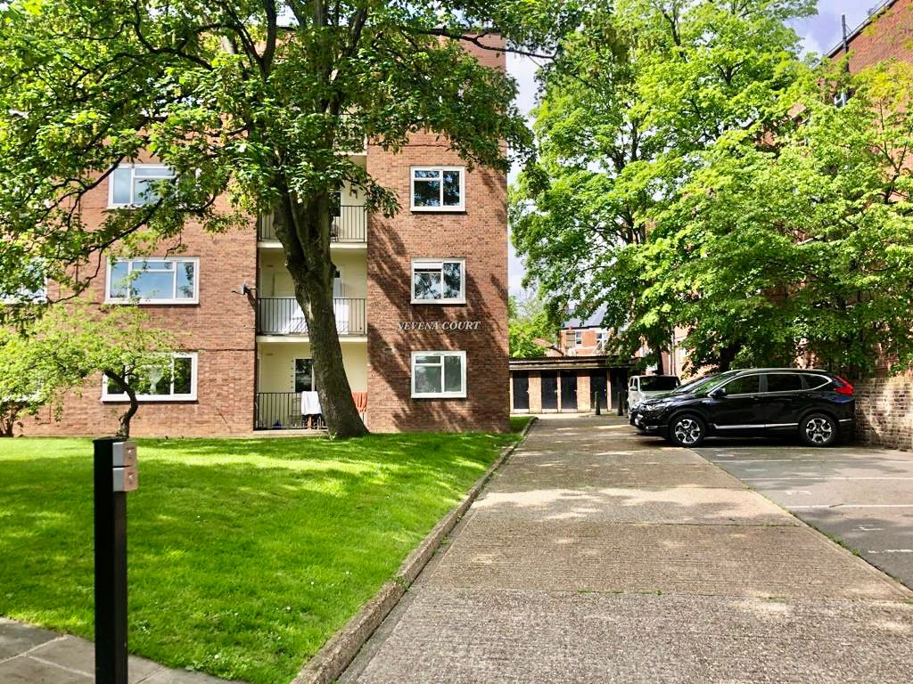 Property photo 1 of 7