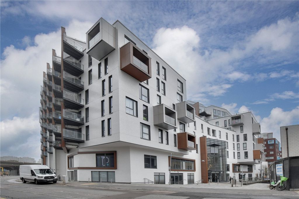 Property photo 1 of 21 Picture No. 20