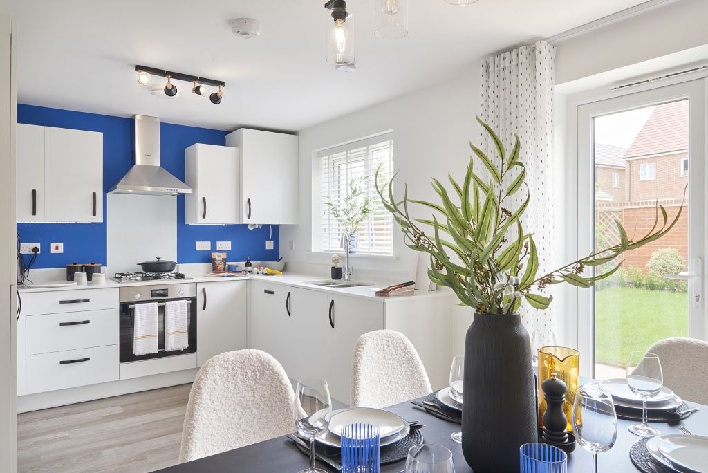 Property photo 1 of 8 Photo