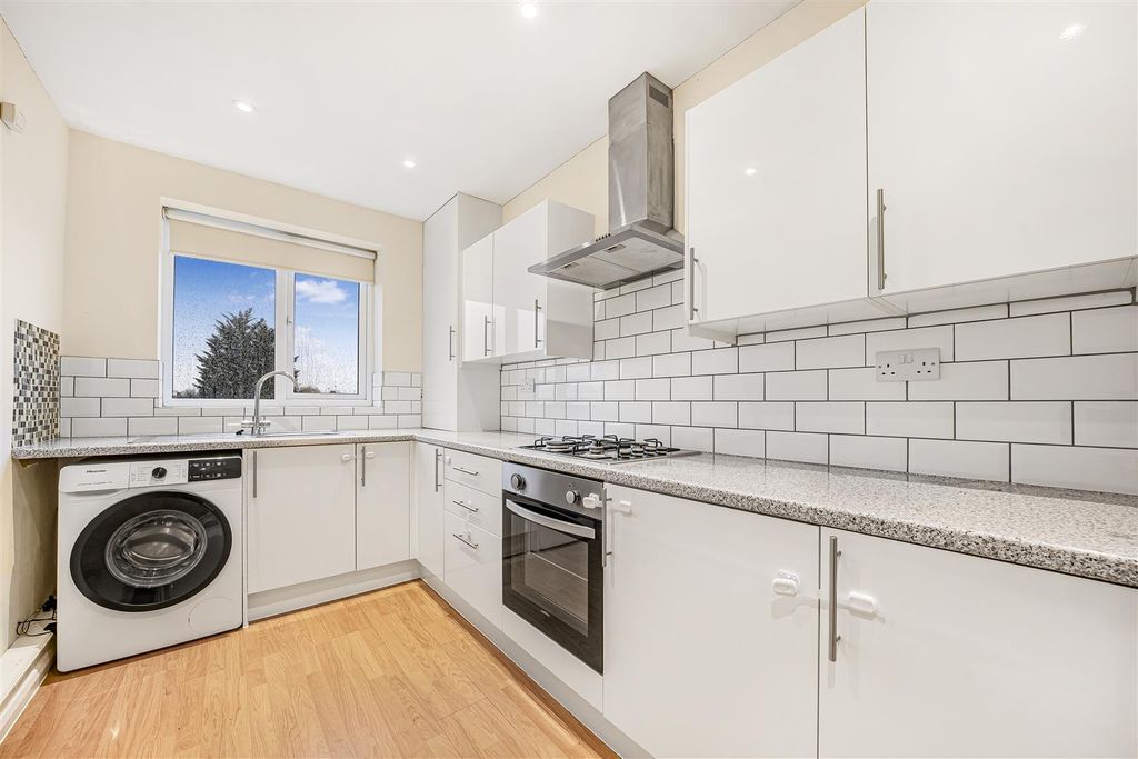 Property photo 2 of 16 Dsc08133.Jpg