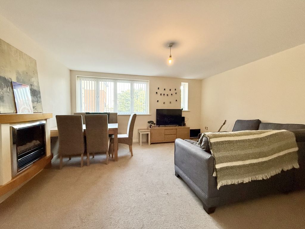 Property photo 3 of 9 Img_9215