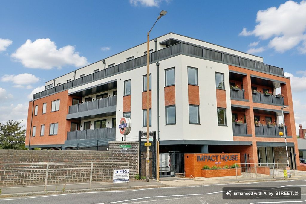 Property photo 1 of 14