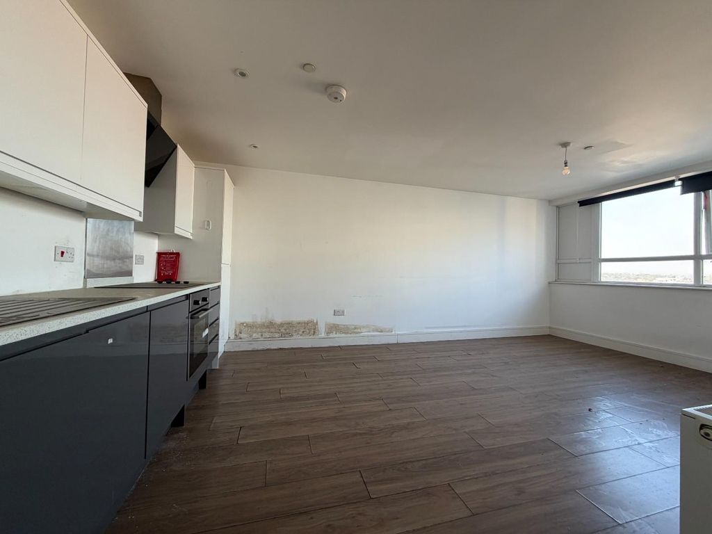 Property photo 3 of 7 Img_6096.Jpeg