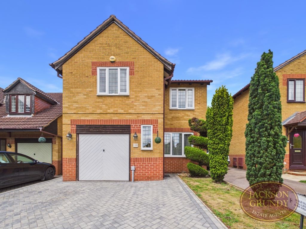 Property photo 1 of 17 Weggs Farm Road