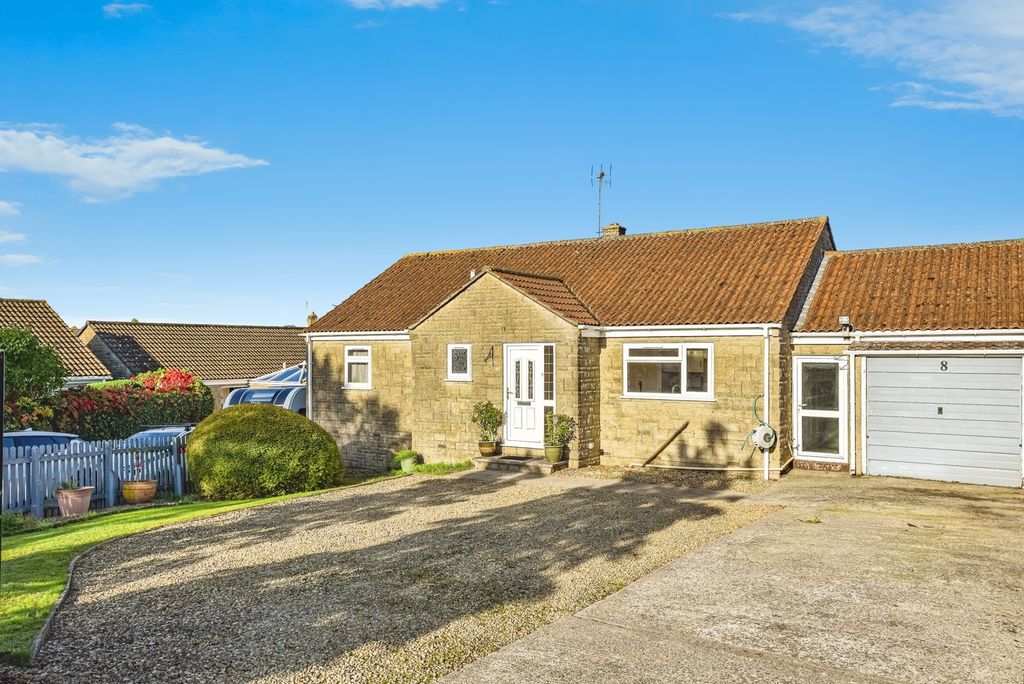 Property photo 1 of 17 Photo