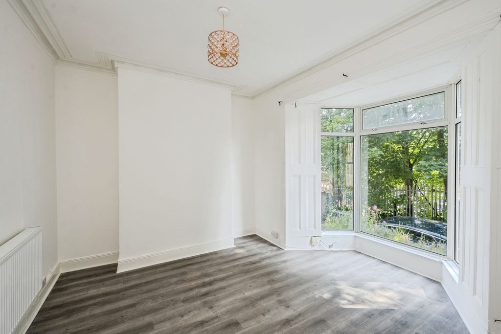 Property photo 2 of 17 Photo