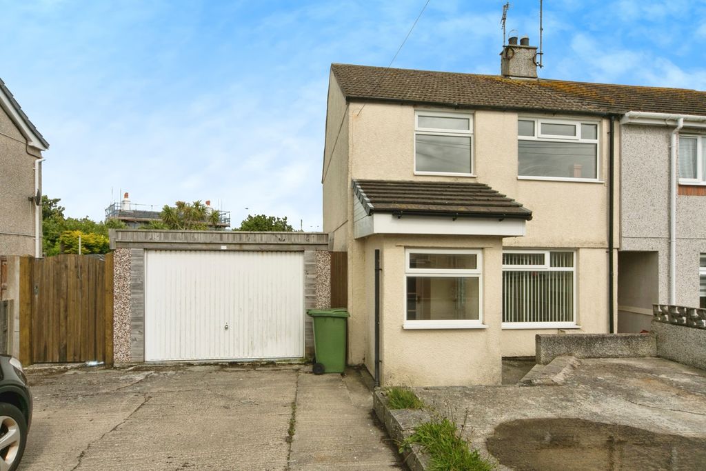 Property photo 1 of 17 Photo