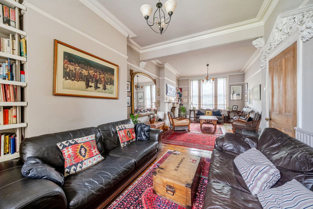 Property photo 2 of 20 1453988-8-69Fc5F8...