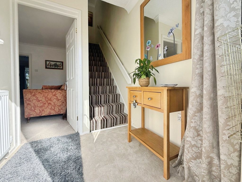 Property photo 2 of 22