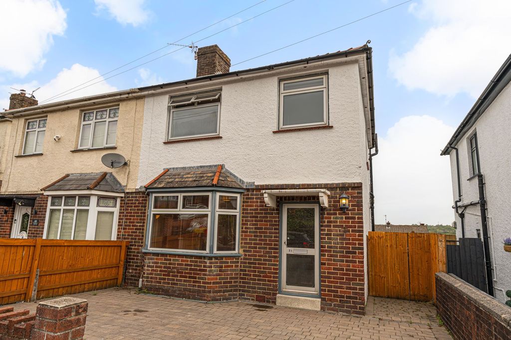 Property photo 1 of 36