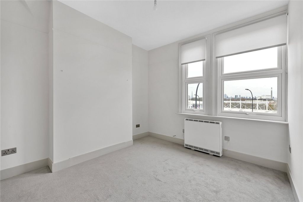 Property photo 1 of 8 Picture No. 08