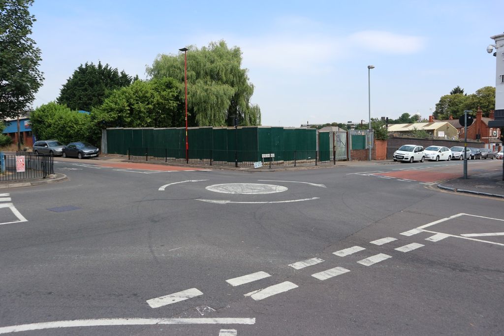 Property photo 1 of 4