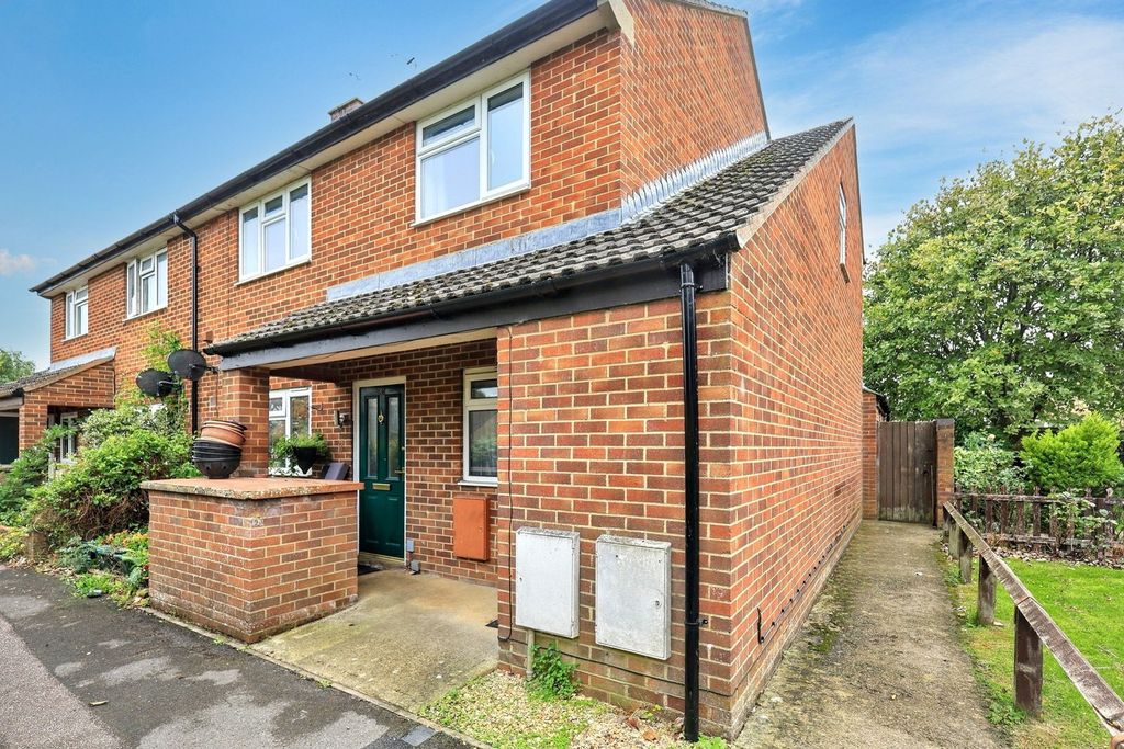 Property photo 1 of 9