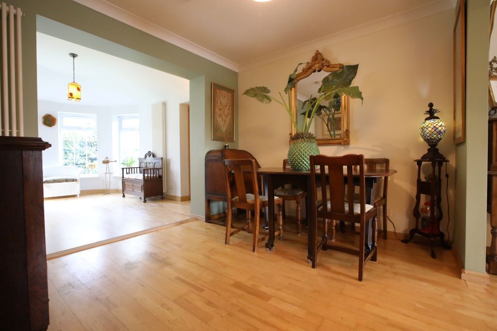 Property photo 3 of 23