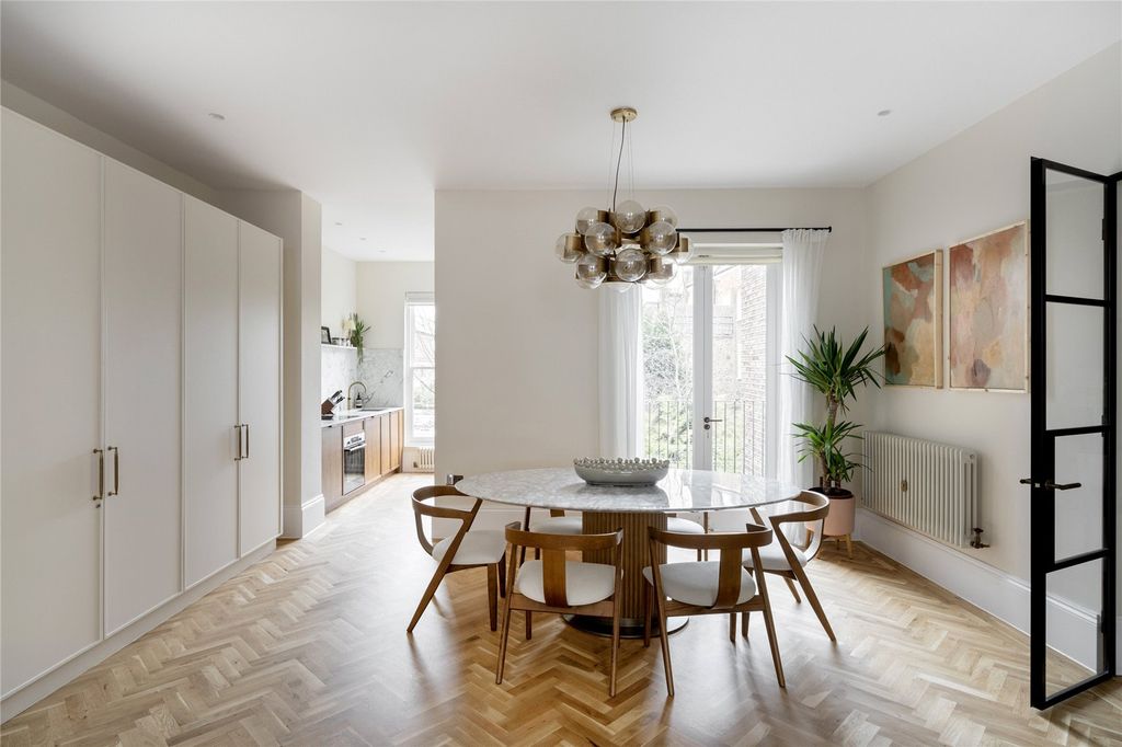 Property photo 2 of 15 Picture No. 03