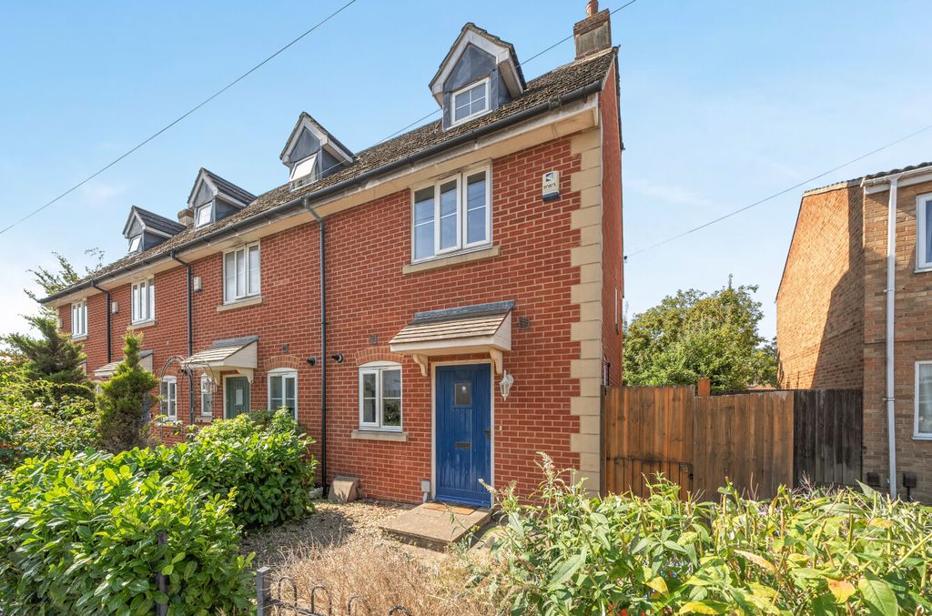 Property photo 1 of 14 16A70B64E30Aba1501162111