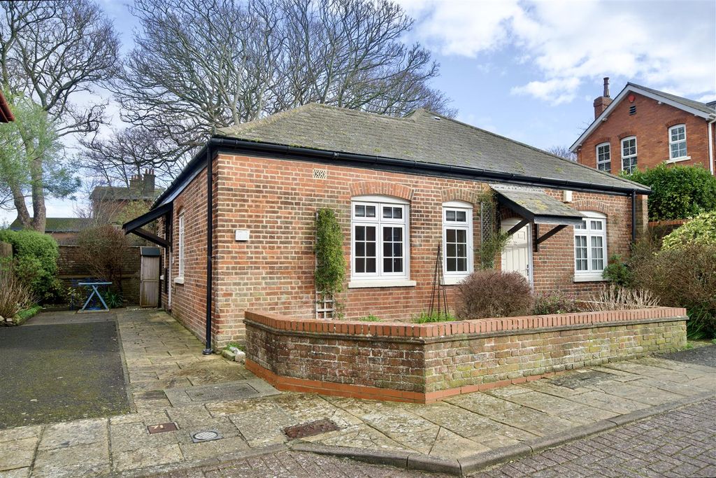 Property photo 1 of 12 Dsc00238.Jpeg