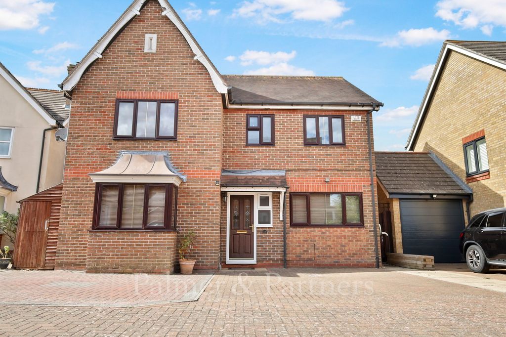Property photo 1 of 18 Picture No. 01