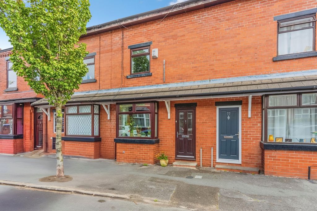Property photo 1 of 21 Pbox-Img.Jpg