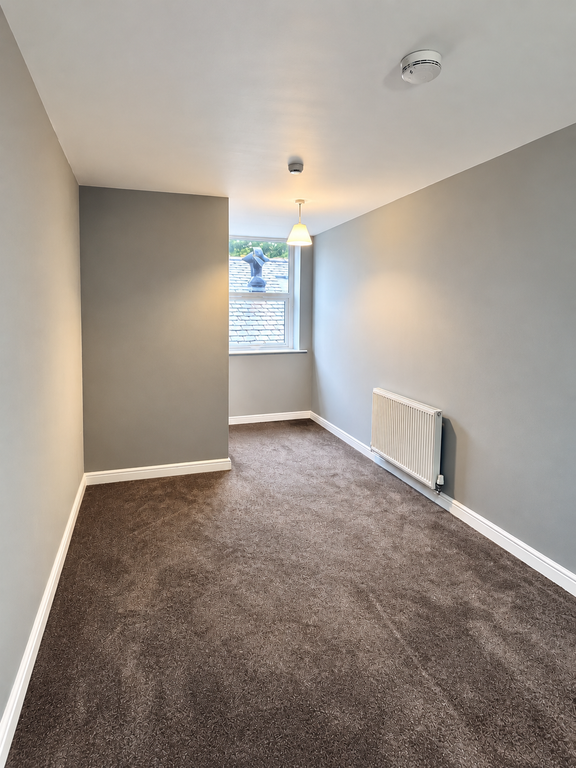 Property photo 1 of 3
