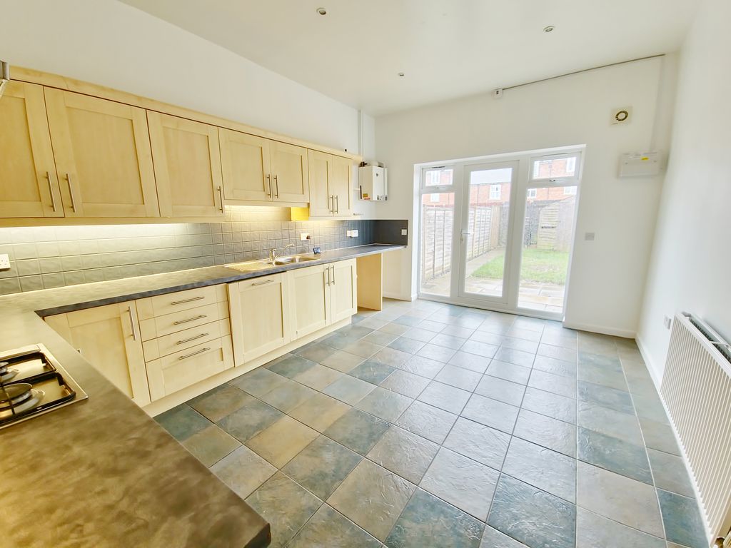 Property photo 3 of 14 Photo #3