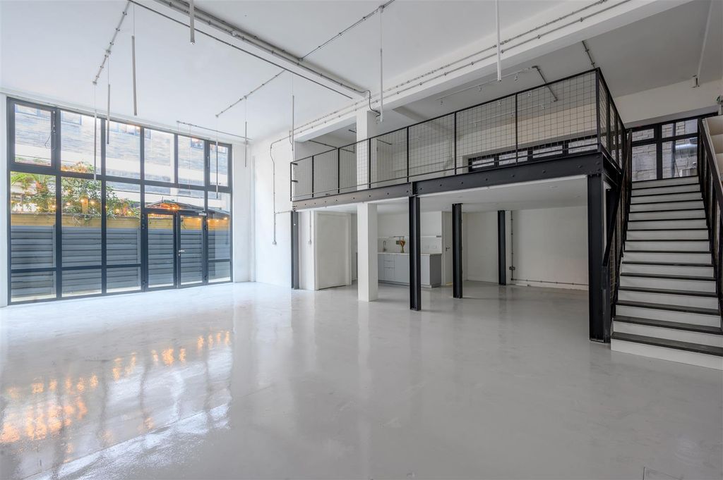Property photo 1 of 10 8.Jpg