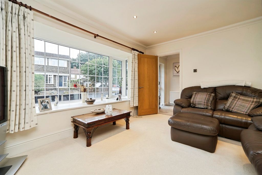 Property photo 2 of 15